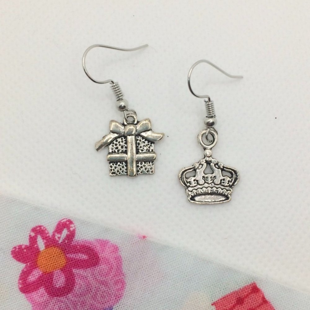 Gift and Tiara Crown Charm Dangle Earrings